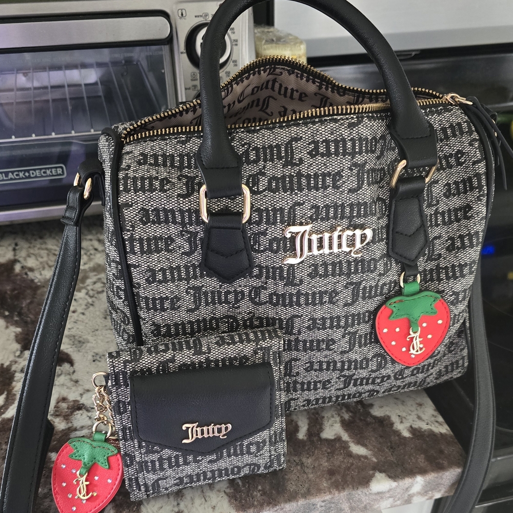 Juicy Couture Black and Gray Women's Bag Set